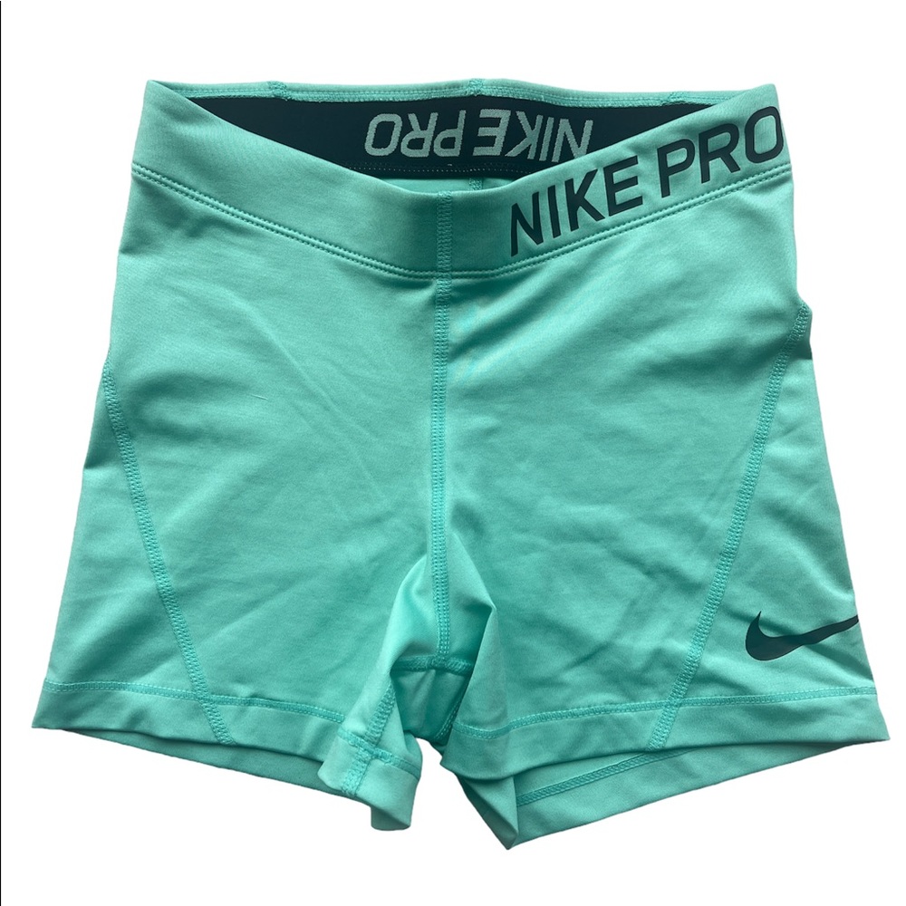 Nike Pro Shorts (XS)